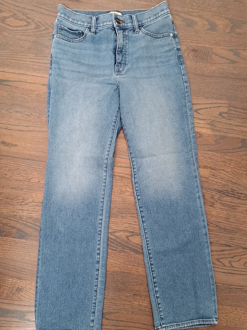 UpWest Womens's Light Wash Straight Jeans